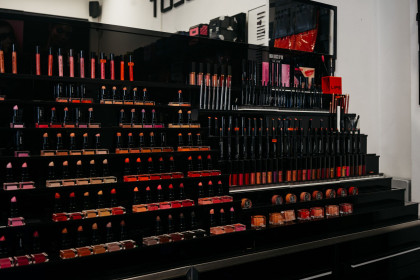 Inglot Cosmetics Bulgaria